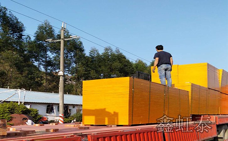 發(fā)往廣東的廣西建筑模板